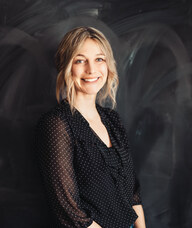 Book an Appointment with Robbyn Bennett for In-Person Counselling