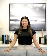 Book an Appointment with Navreen Kaur at In Person