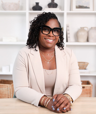 Book an Appointment with Natasha Dawkins for Free 15 Min Consultation