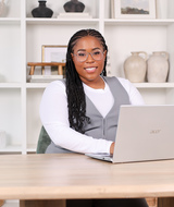 Book an Appointment with Saunia Palmer at Refining Therapy Services (Virtual)