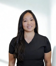 Book an Appointment with Roeu Yeng for Massage Therapy