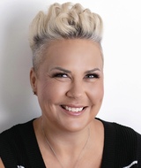 Book an Appointment with Michelle Bomok at Michelle Bomok, BSW, RSW