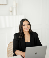 Book an Appointment with Dr. Neha Goyal for Consultation