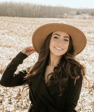 Book an Appointment with Aryssa Fischer for Individual & Couples Counselling