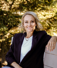 Book an Appointment with Mieke Williams for Individual & Couples Counselling