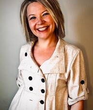 Book an Appointment with Ashleigh Levesque for Client Support