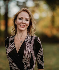 Book an Appointment with Ms. Heather Wilgar for Therapist