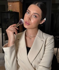 Book an Appointment with Anna Fediaieva for Event Essentials