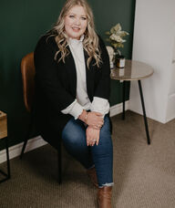 Book an Appointment with Jenna Kelly for Counselling