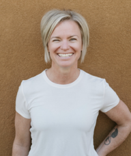 Book an Appointment with Dr. Lindsay Nealon for Chiropractic