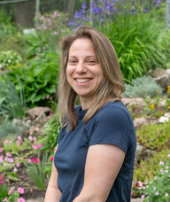 Book an Appointment with Naomi Bernstein for Massage Therapy