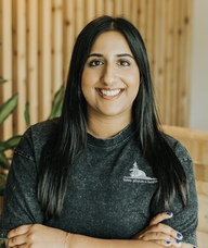 Book an Appointment with Daveena Thandi for Physiotherapy